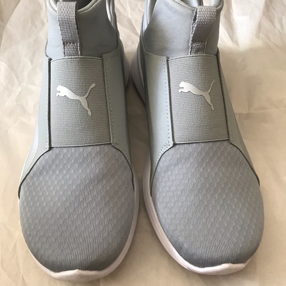 PUMA women soft form slip on (90% New) - Picture 2 of 7